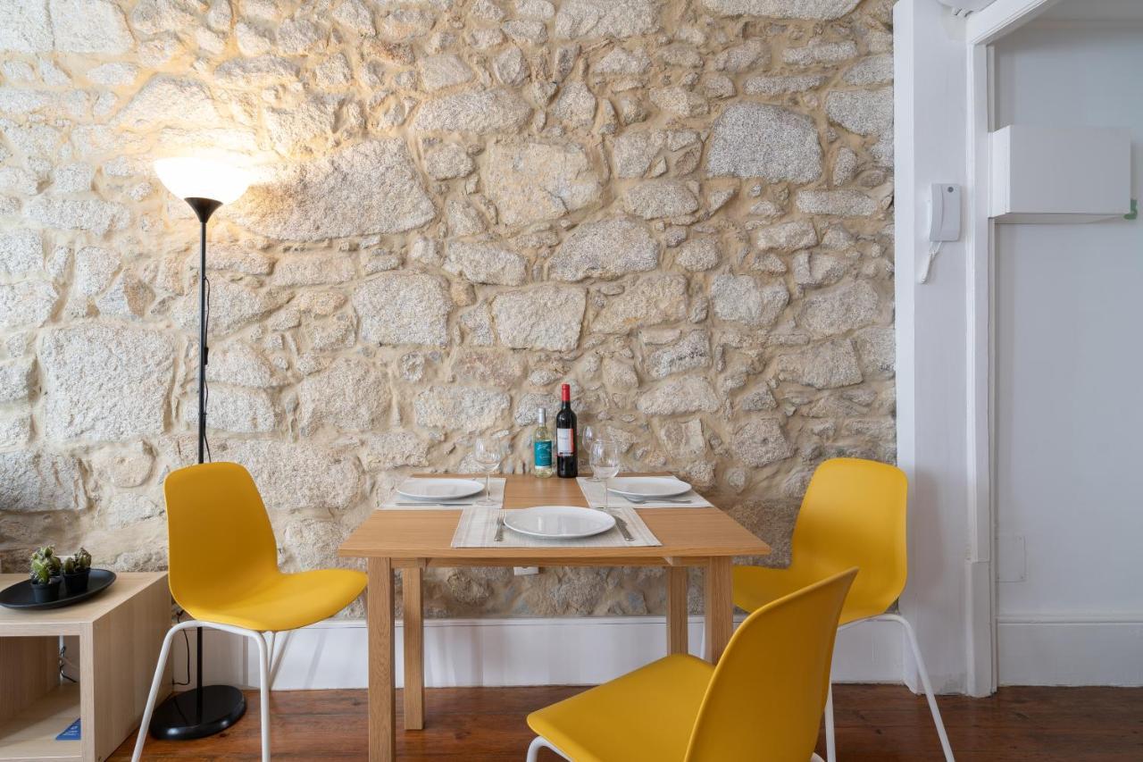 Host Wise - Modern Studios With Terrace - Walk Everywhere Porto Zewnętrze zdjęcie