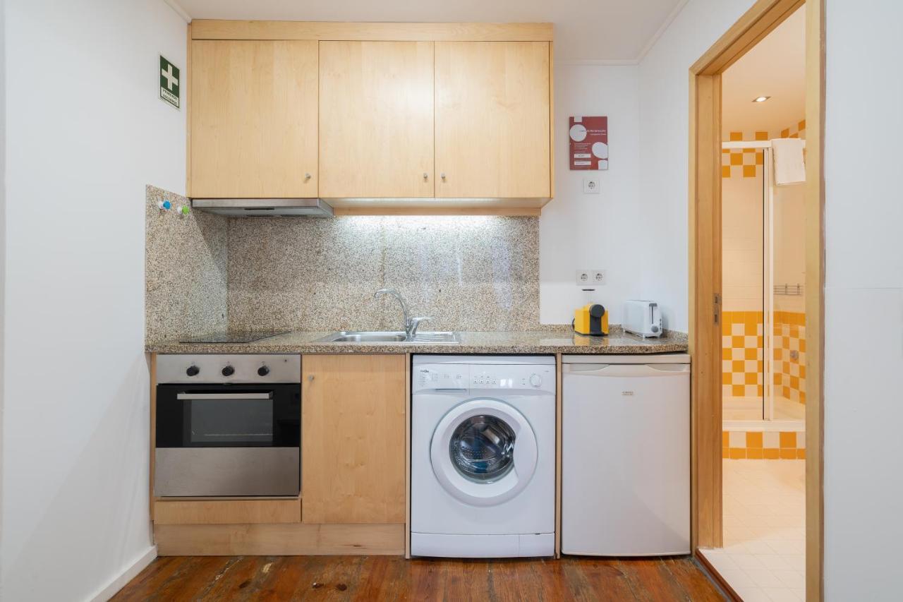Host Wise - Modern Studios With Terrace - Walk Everywhere Porto Zewnętrze zdjęcie