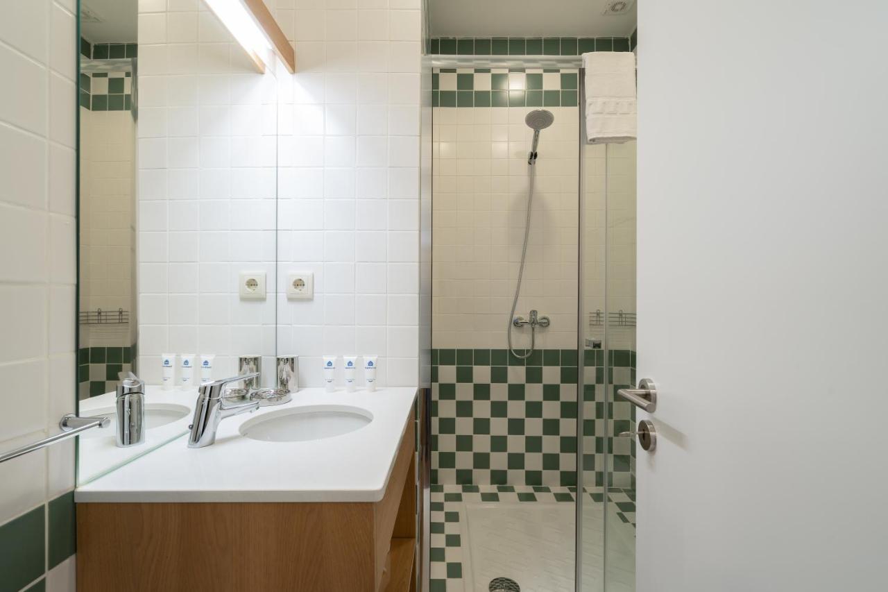 Host Wise - Modern Studios With Terrace - Walk Everywhere Porto Zewnętrze zdjęcie