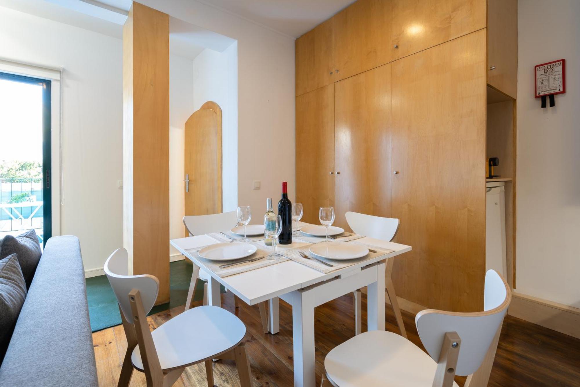 Host Wise - Modern Studios With Terrace - Walk Everywhere Porto Pokój zdjęcie
